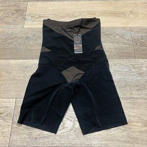 Honey Love Sculptwear Medium The Super Power Short Black - New with Tags - NWT